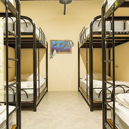 Pathways Hostel Kaohsiung Extérieur photo