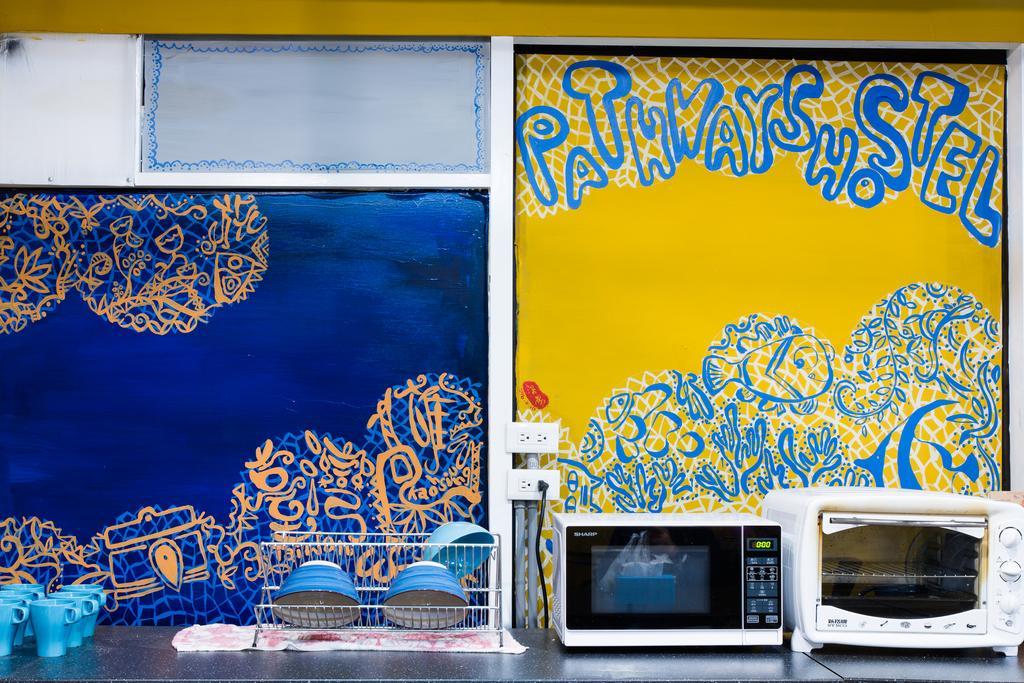 Pathways Hostel Kaohsiung Extérieur photo
