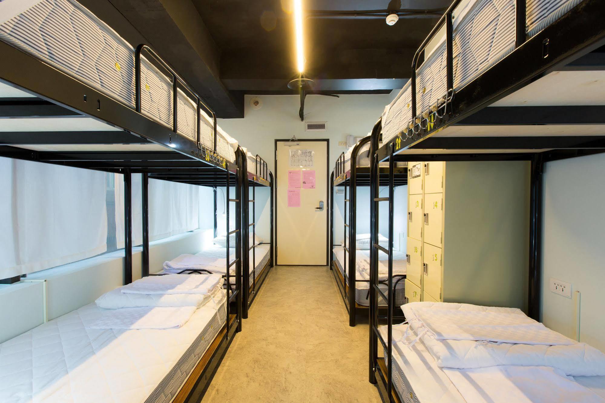 Pathways Hostel Kaohsiung Extérieur photo